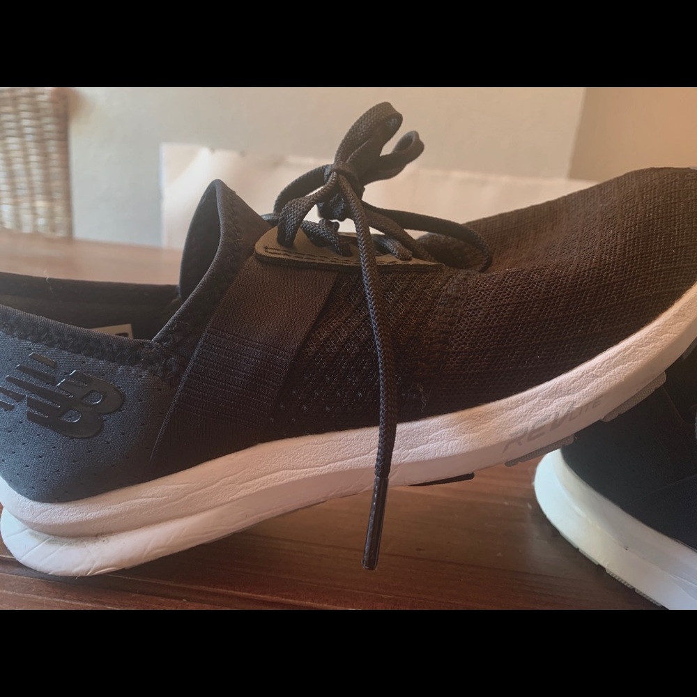 New Balance fuel core nergize size 7 black